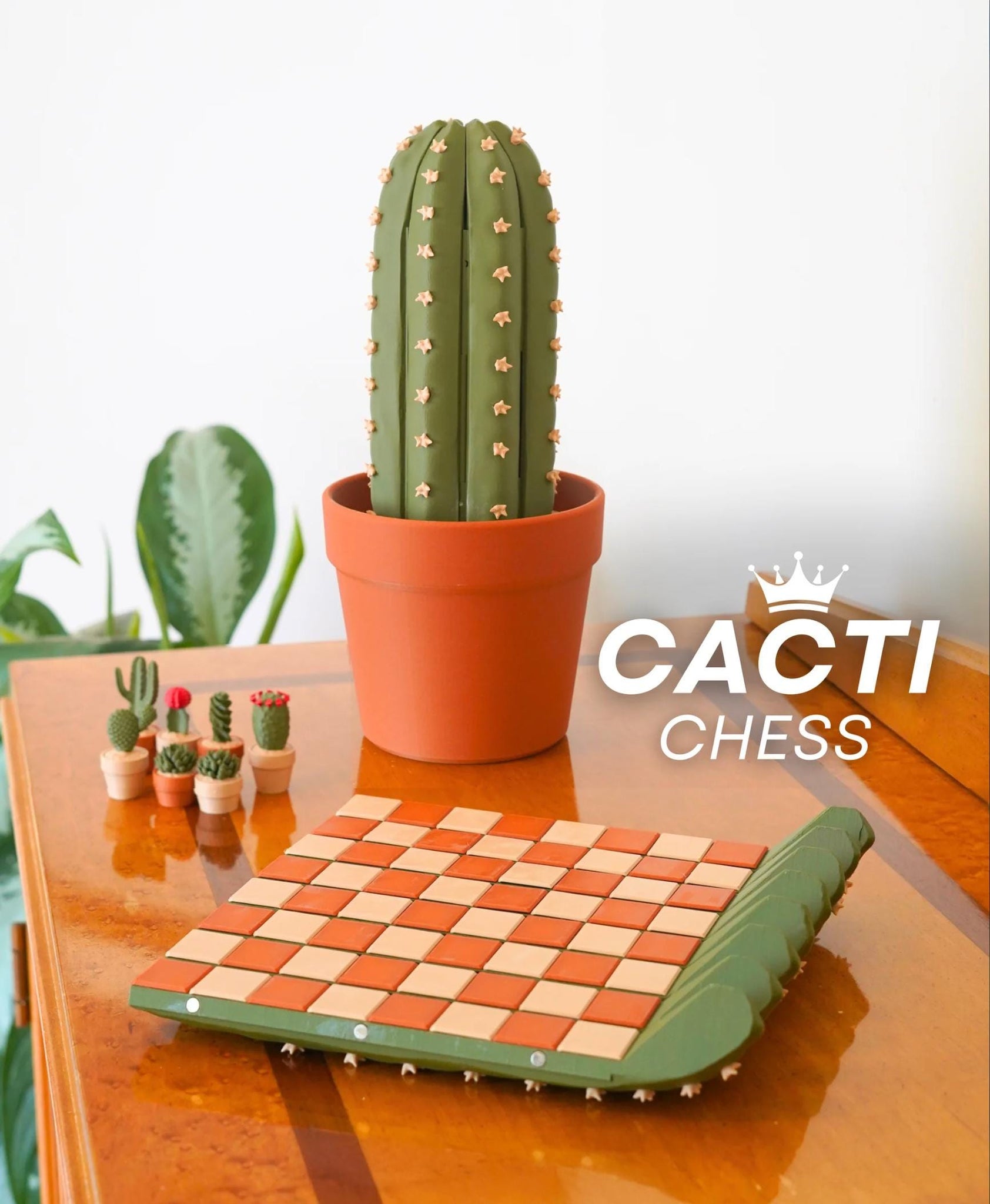 Cactus Chess/Checkers Set: Roll Up Travel Board Game